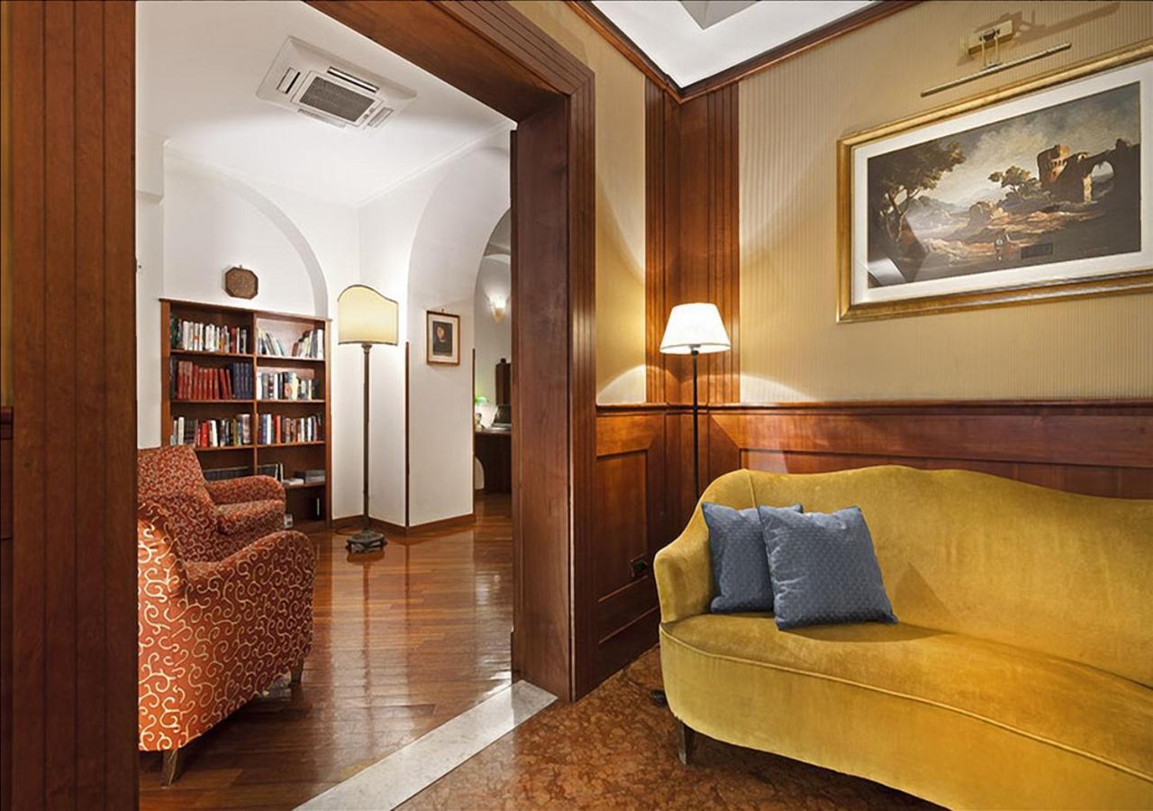 Hotel Portoghesi Rome Exterior photo